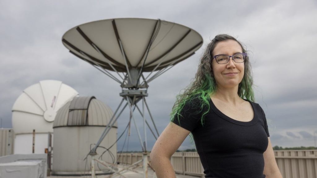 Allison Jaynes at Van Allen Observatory